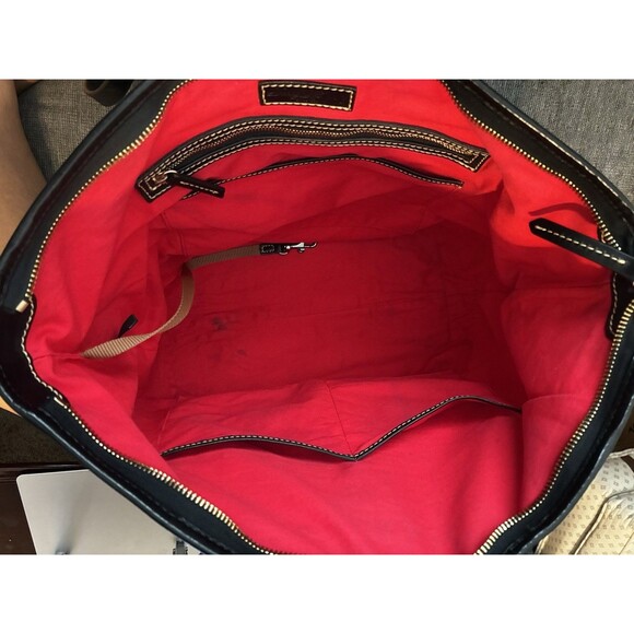 Dooney and Bourke Handbag Black Ostrich Embossed Leather - Picture 4 of 8